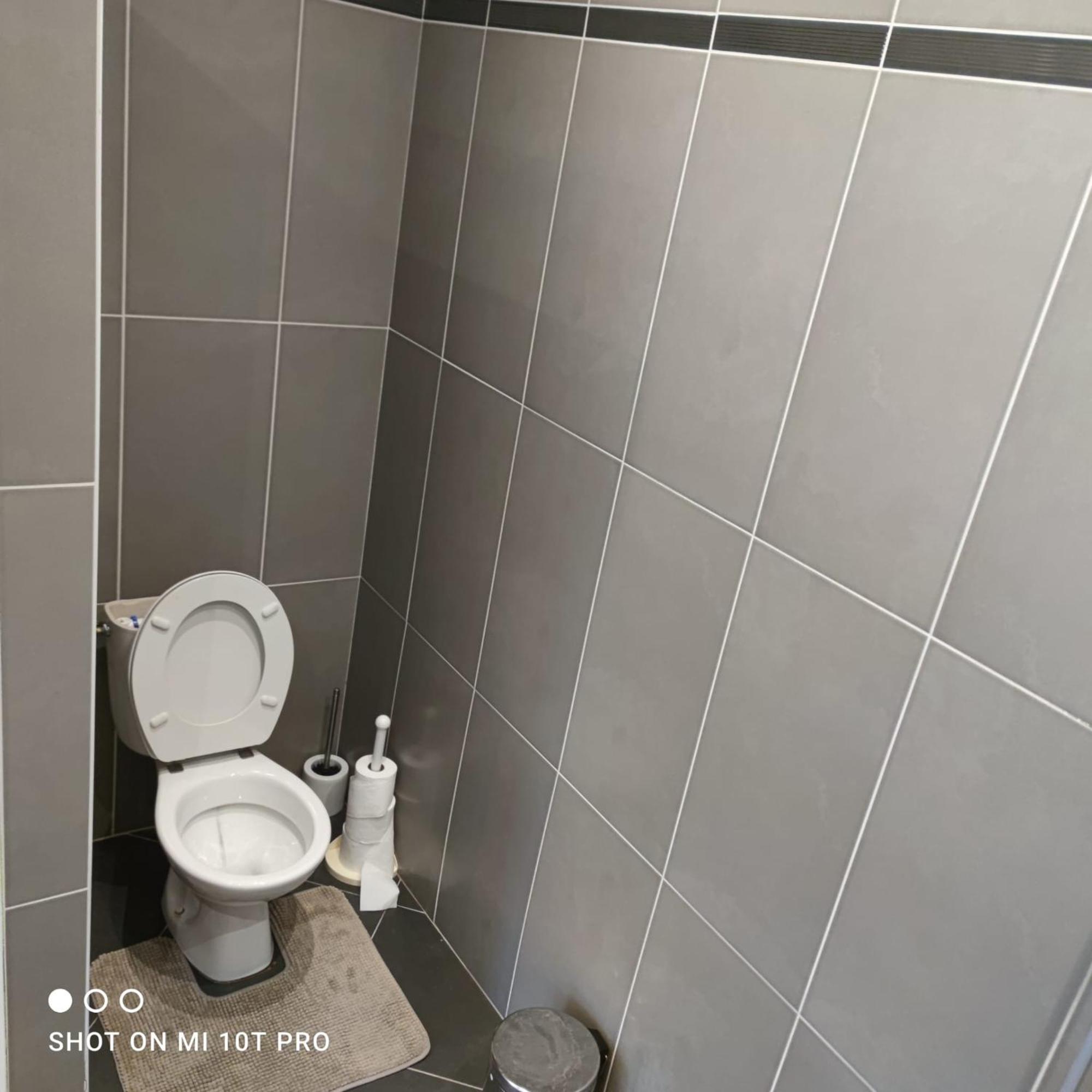 Belle Villa De Luxe Avec 8 Chambres Charleroi Esterno foto